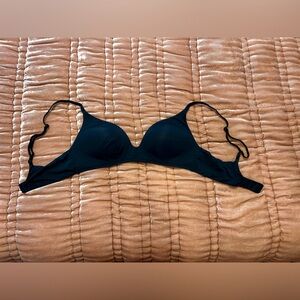 Victoria Secret wireless bra—32B